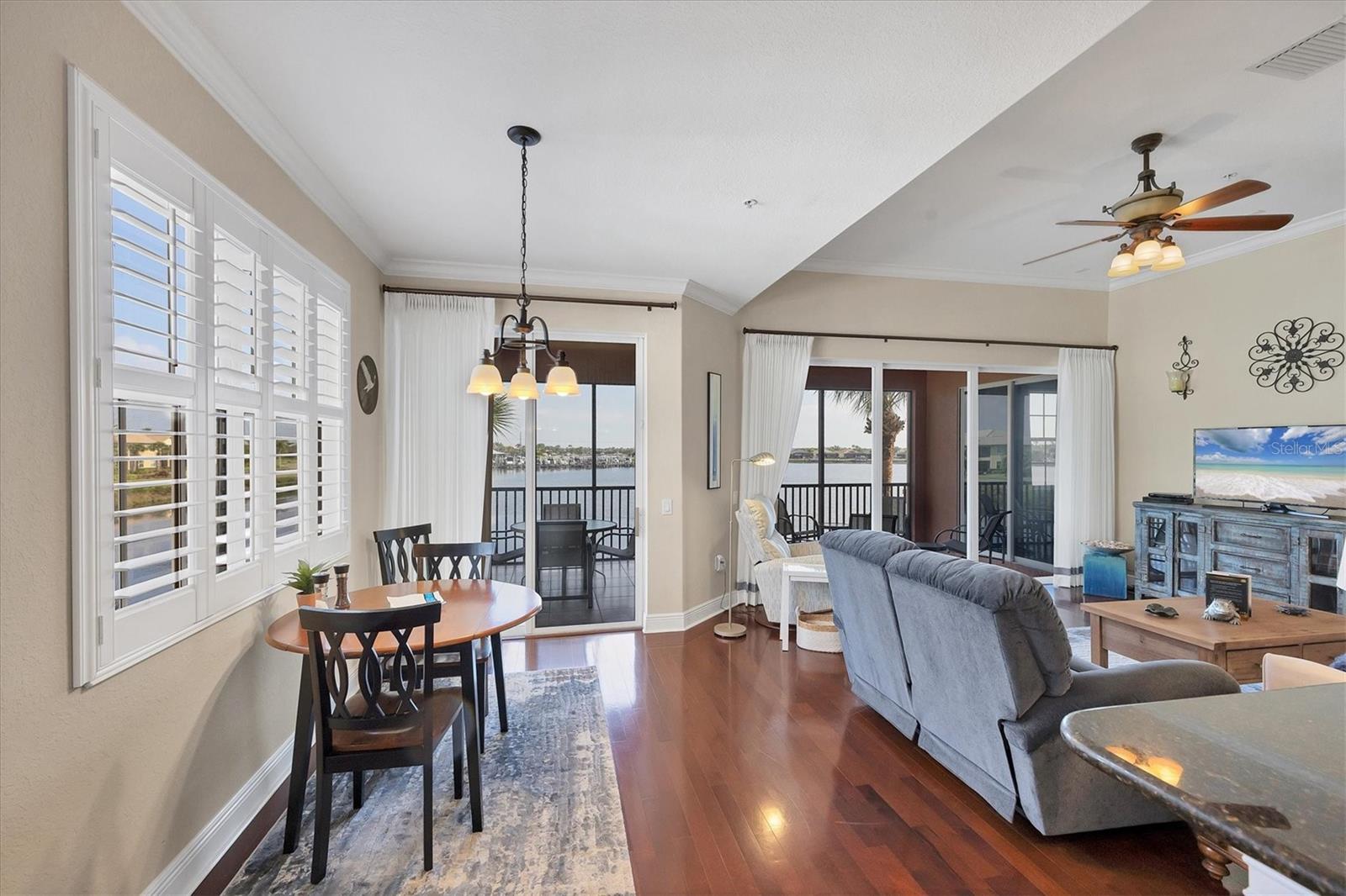 1141 RIVERSCAPE ST UNIT C #C