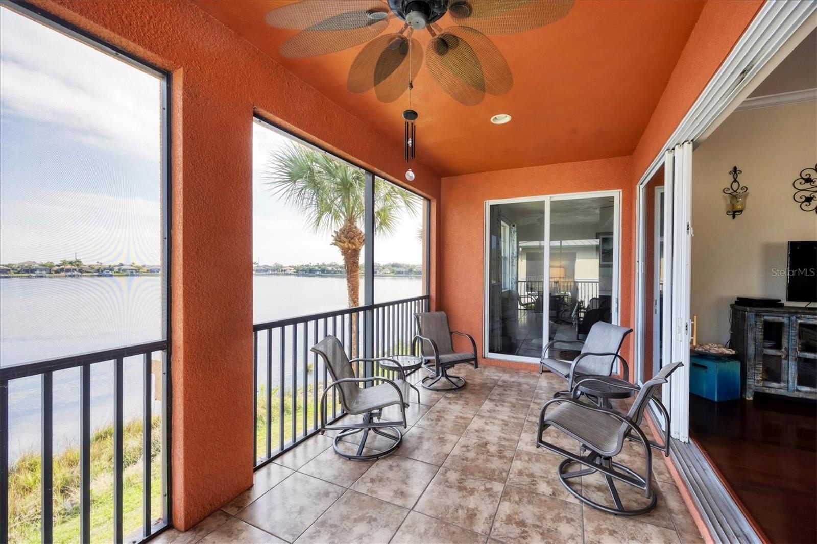 1141 RIVERSCAPE ST UNIT C #C