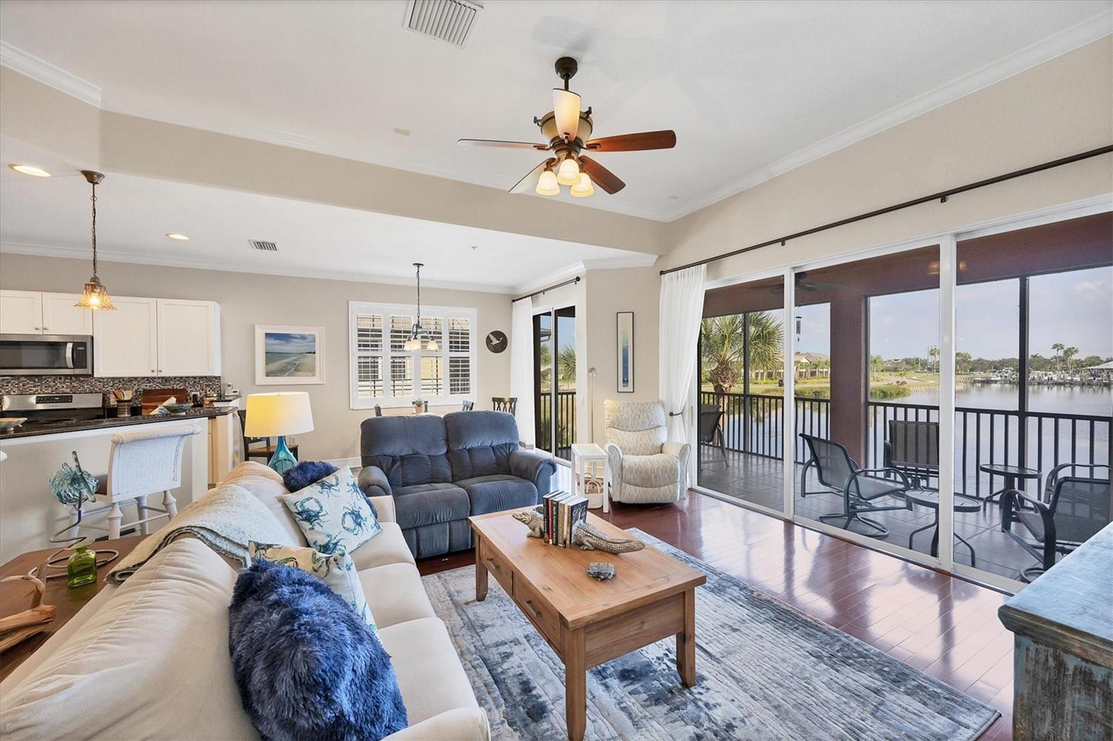 1141 RIVERSCAPE ST UNIT C #C