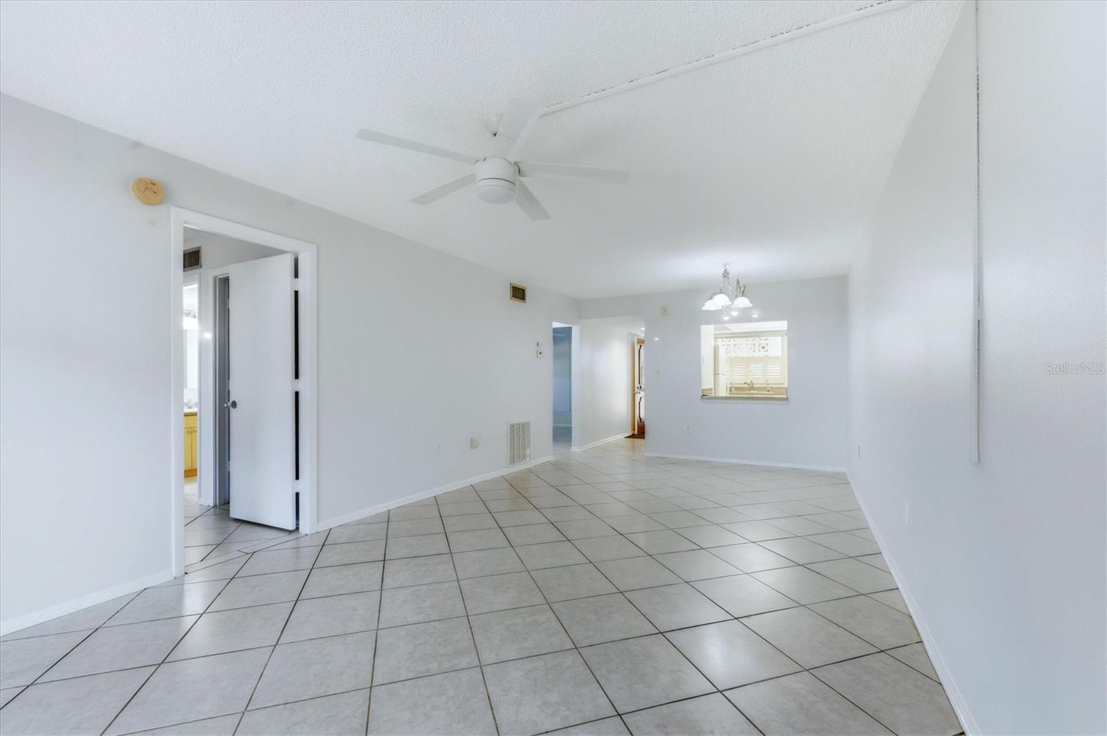 2280 STICKNEY POINT RD #410