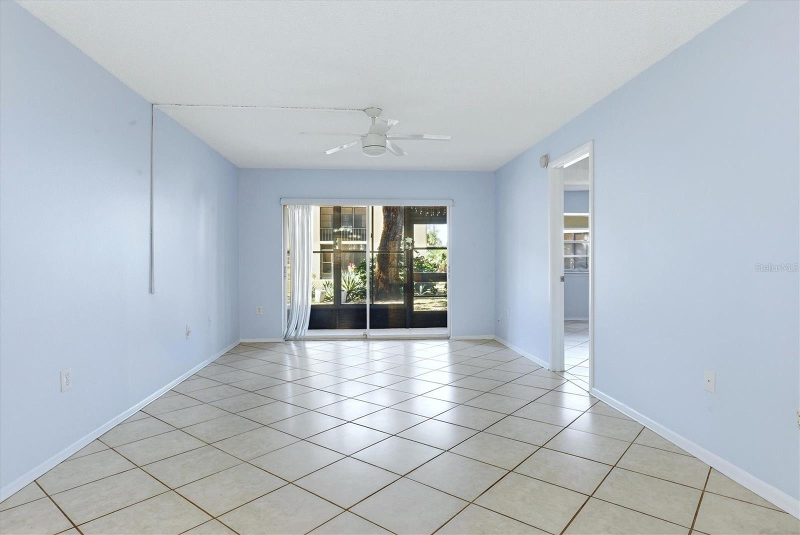 2280 STICKNEY POINT RD #410