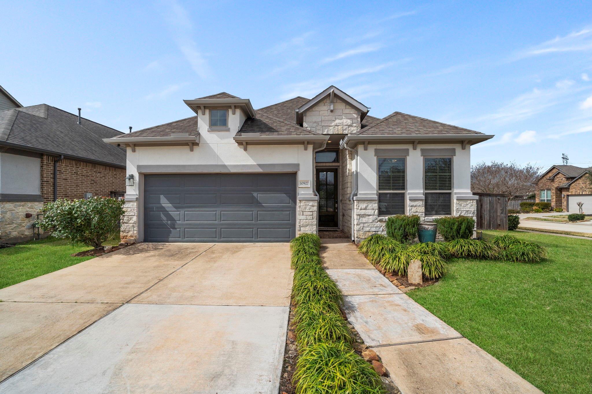 10927 Perennial Mist Drive