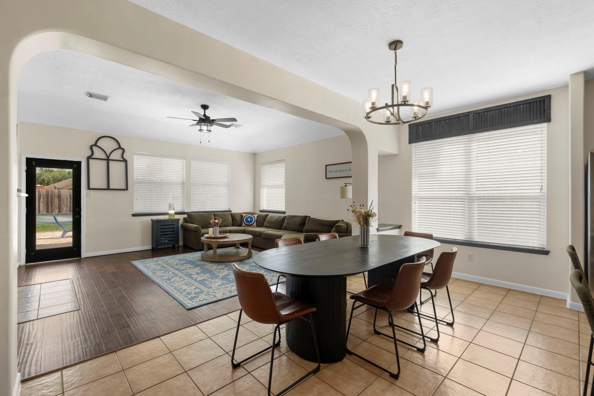 10939 Tattershall Lane