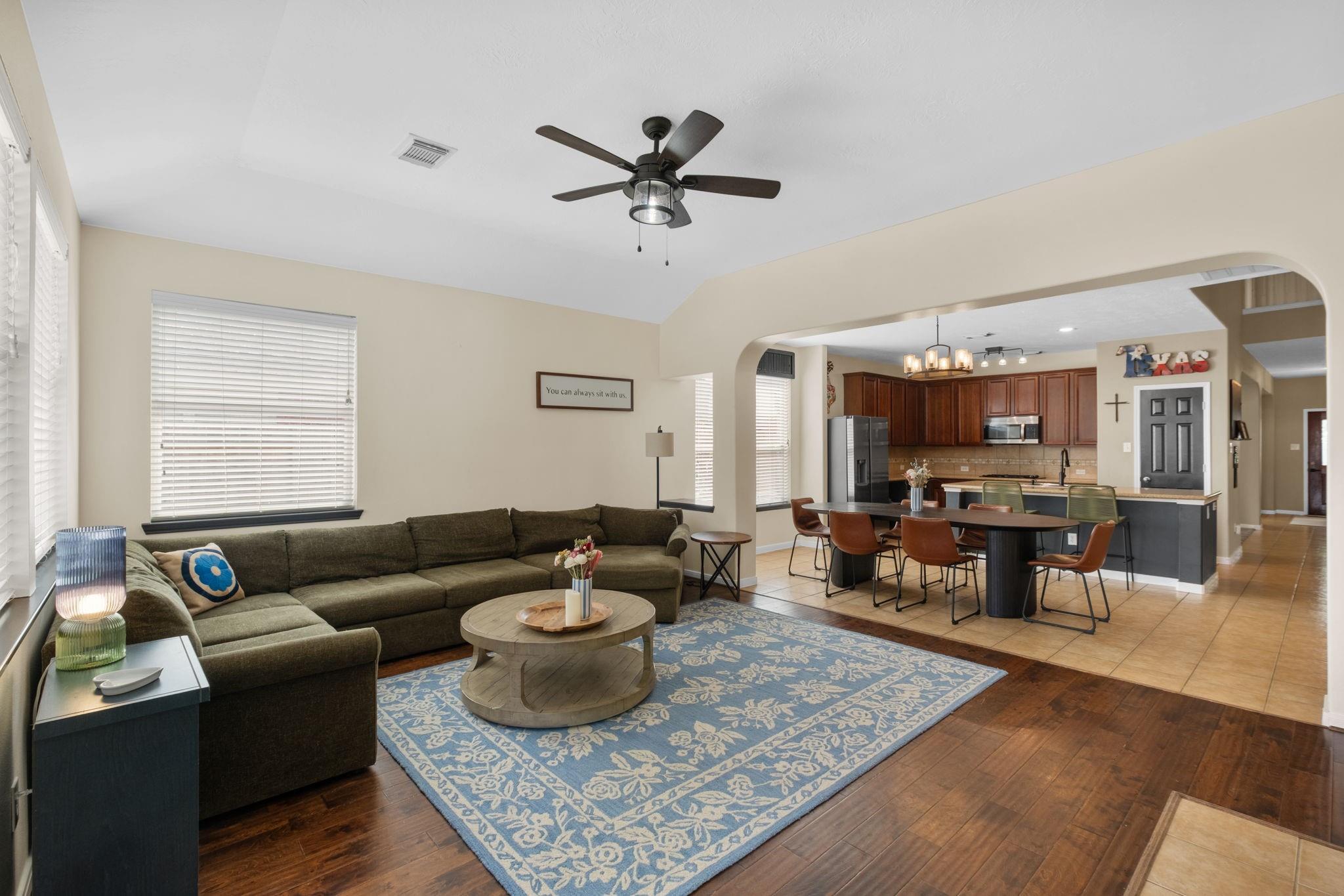 10939 Tattershall Lane