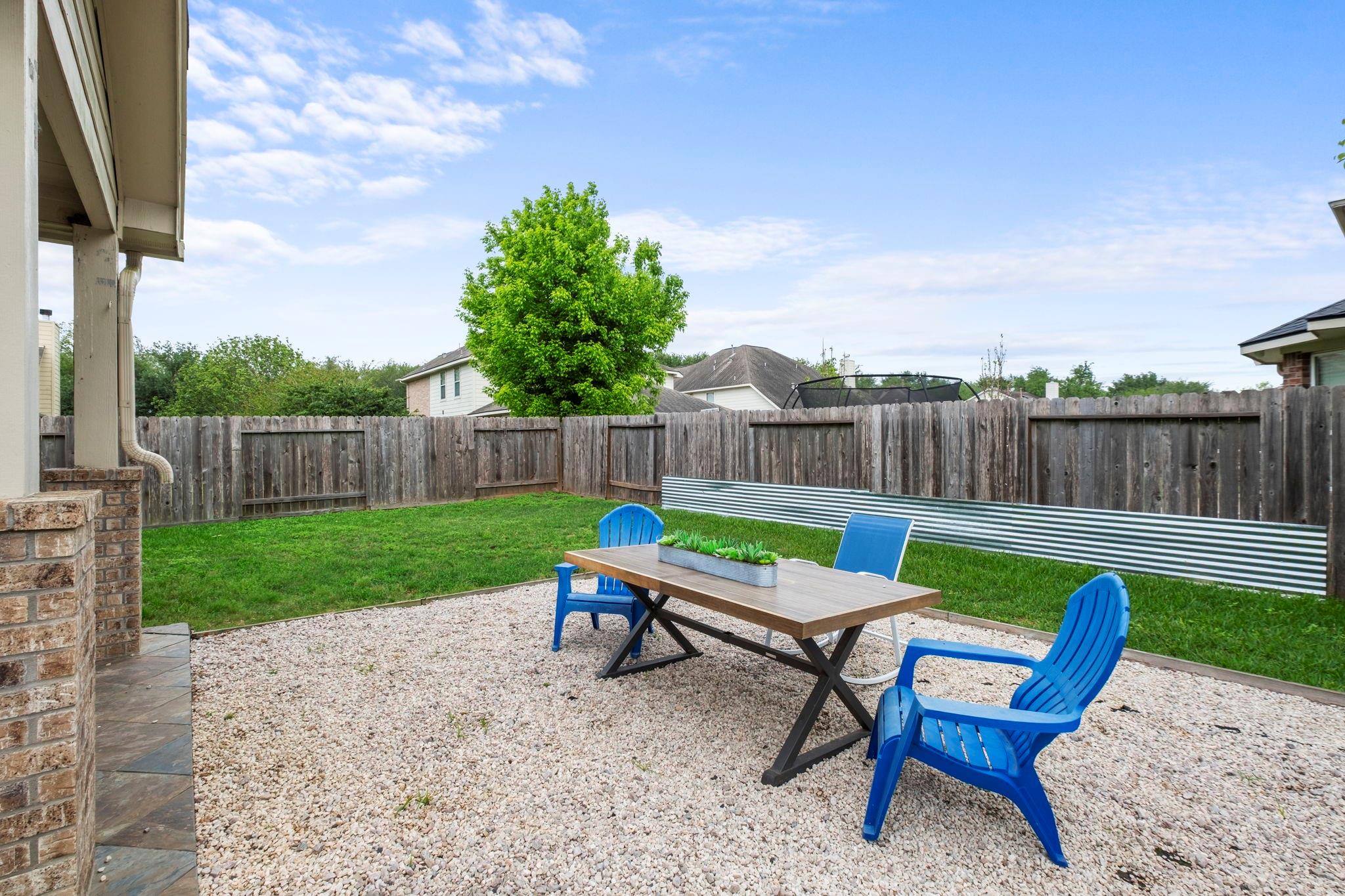 10939 Tattershall Lane