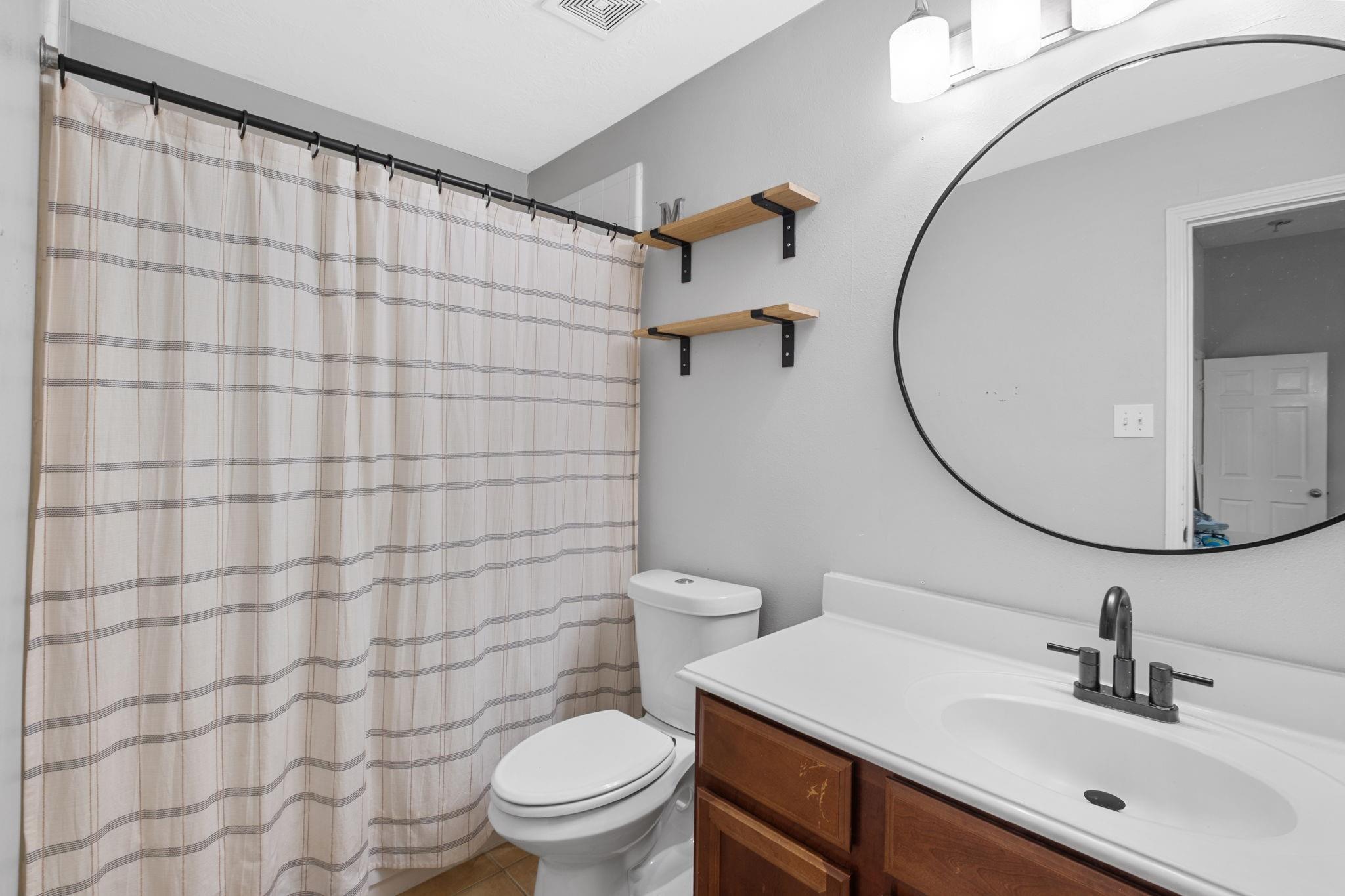 10939 Tattershall Lane