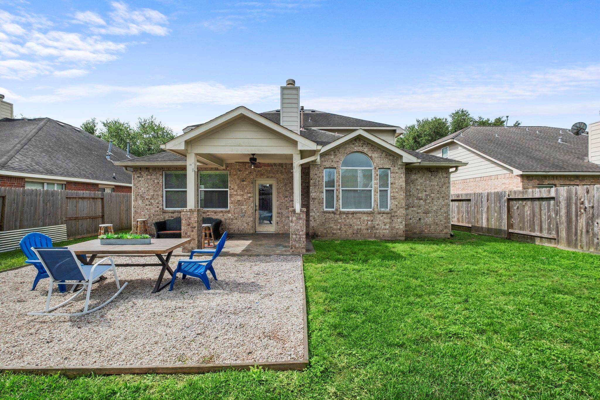 10939 Tattershall Lane
