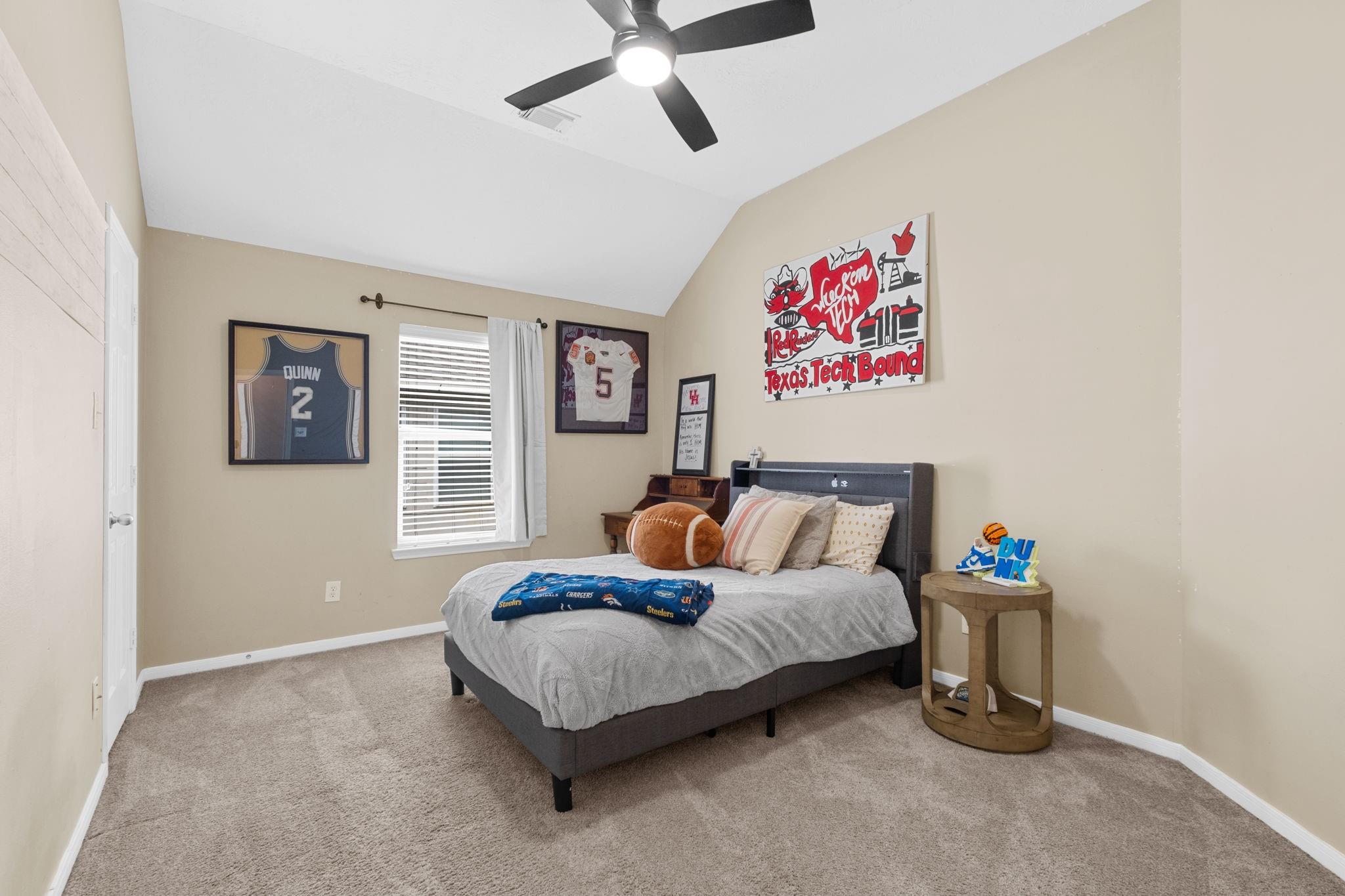 10939 Tattershall Lane