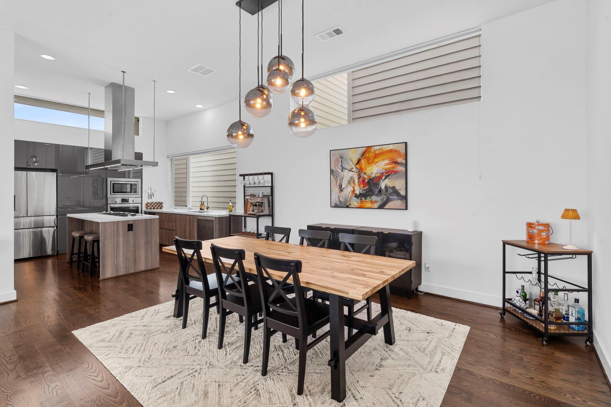 1159 W 18th Street