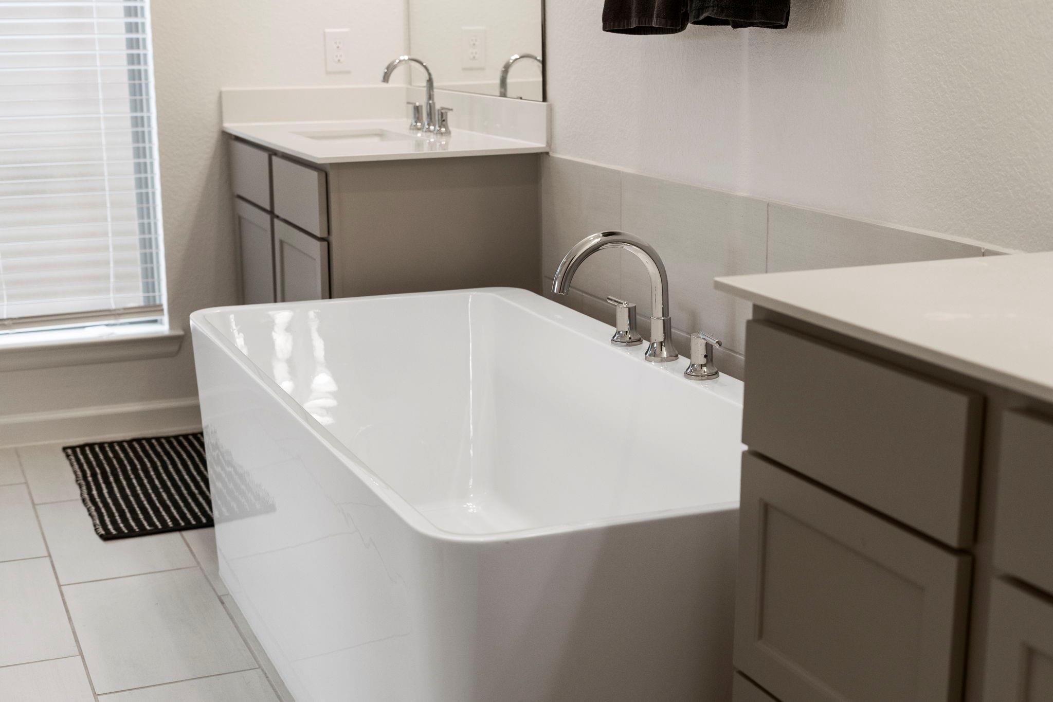 10927 Maple Mist Drive