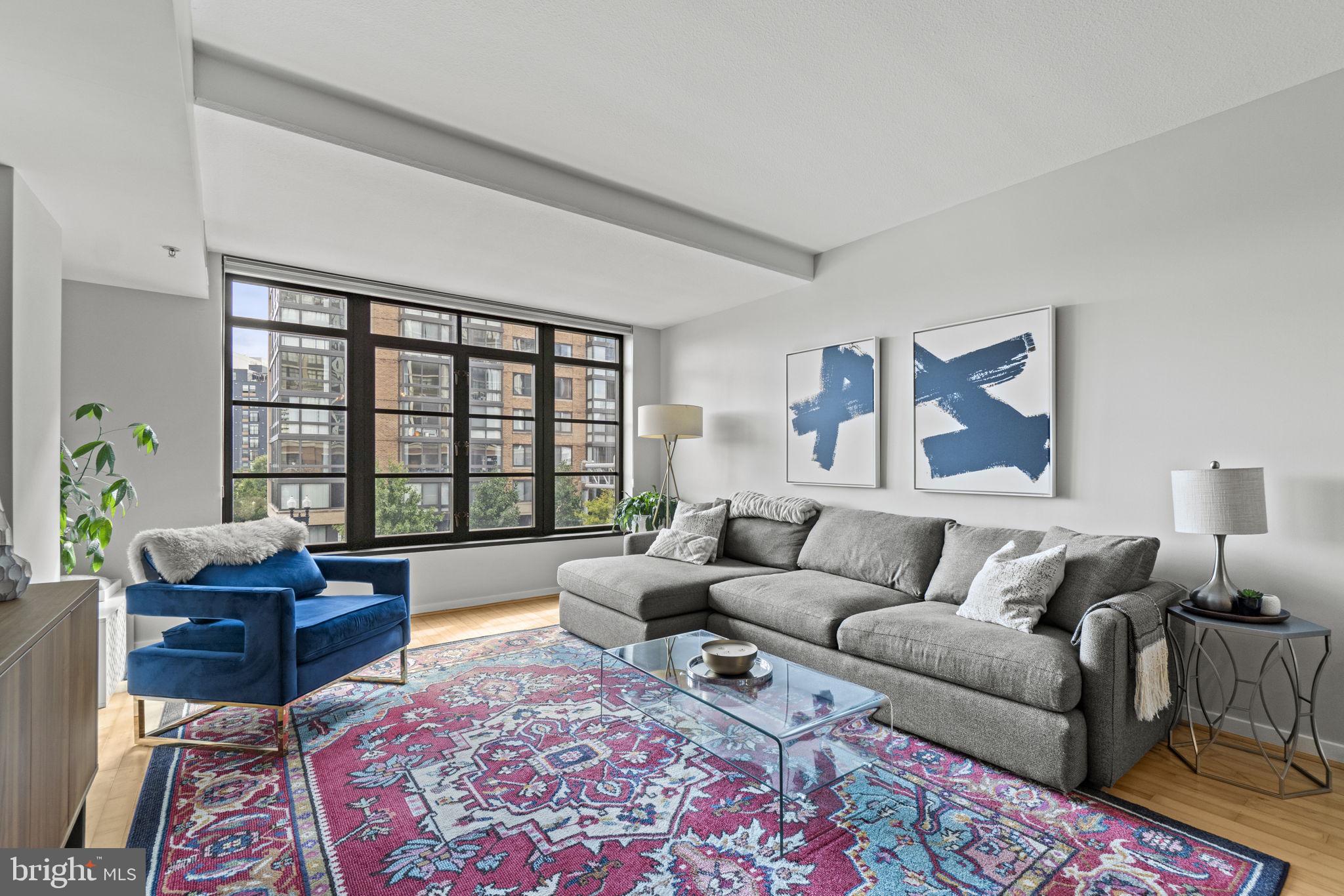 437 New York Ave NW #320