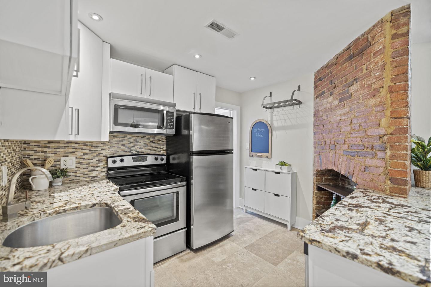 475 Florida Ave NW #1