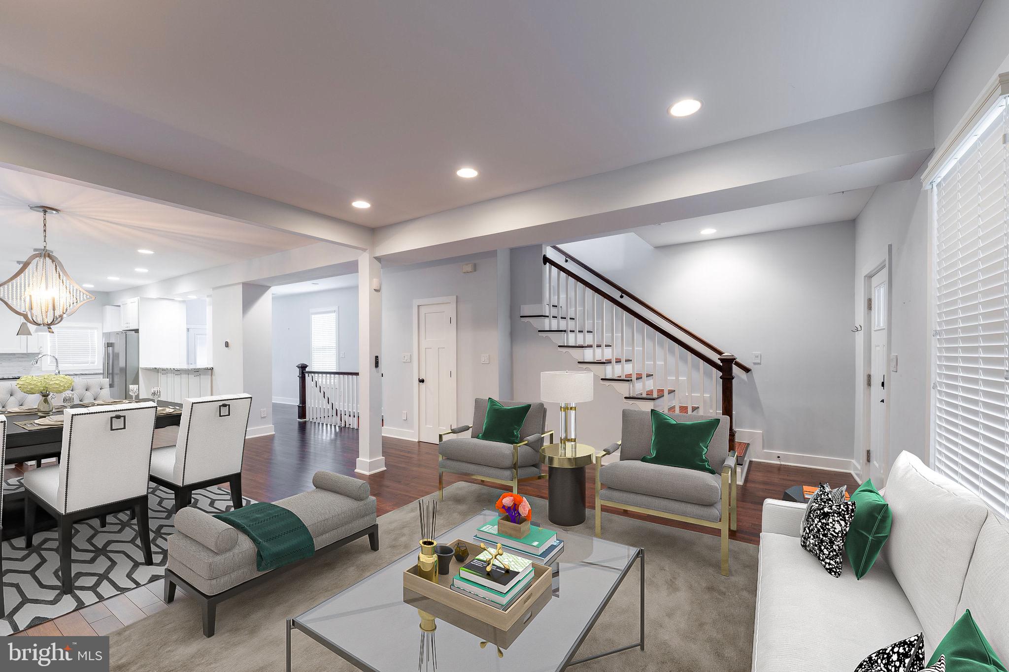 1304 Franklin St NE