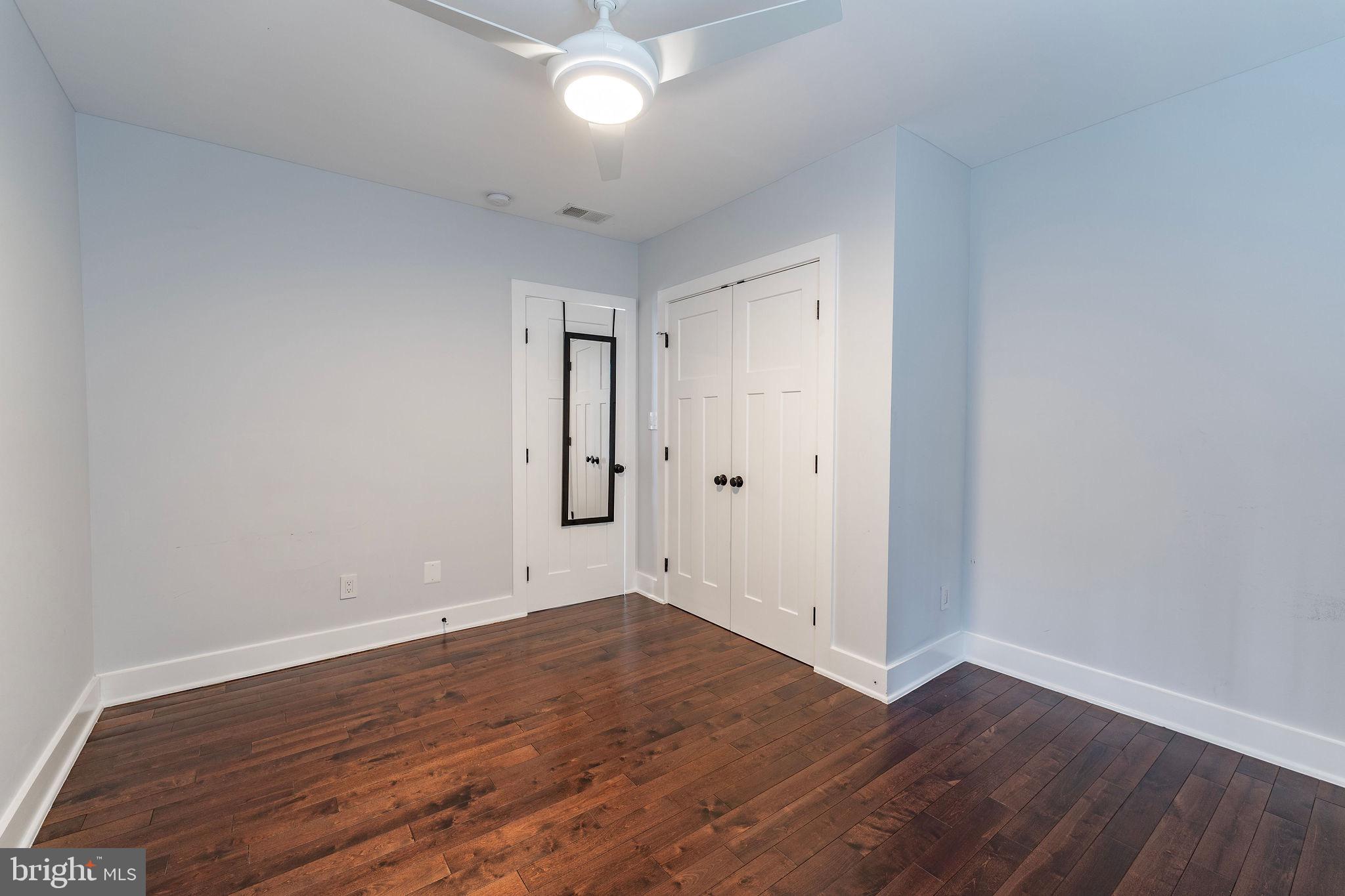 1304 Franklin St NE