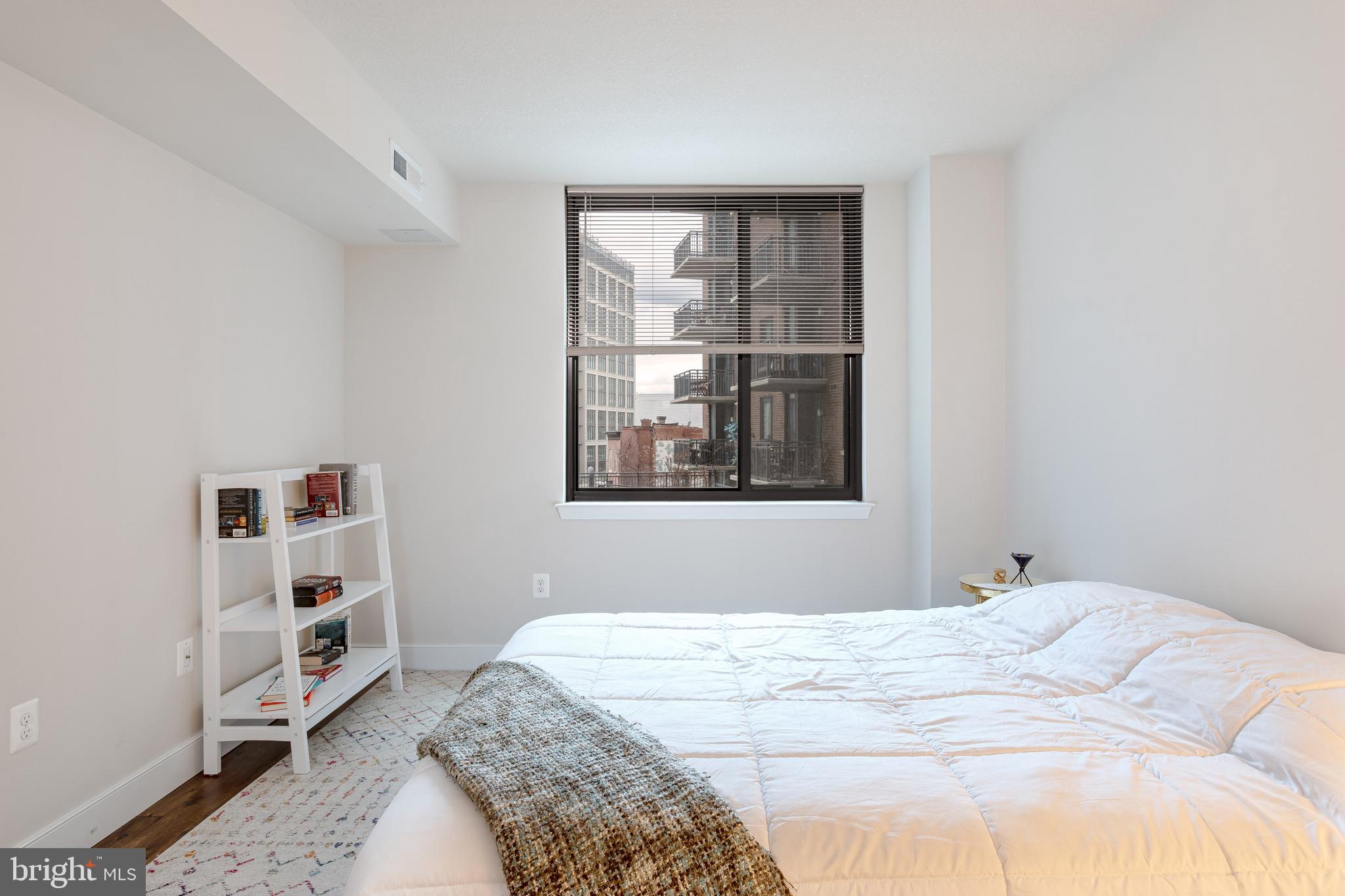 50 Florida Ave NE #301
