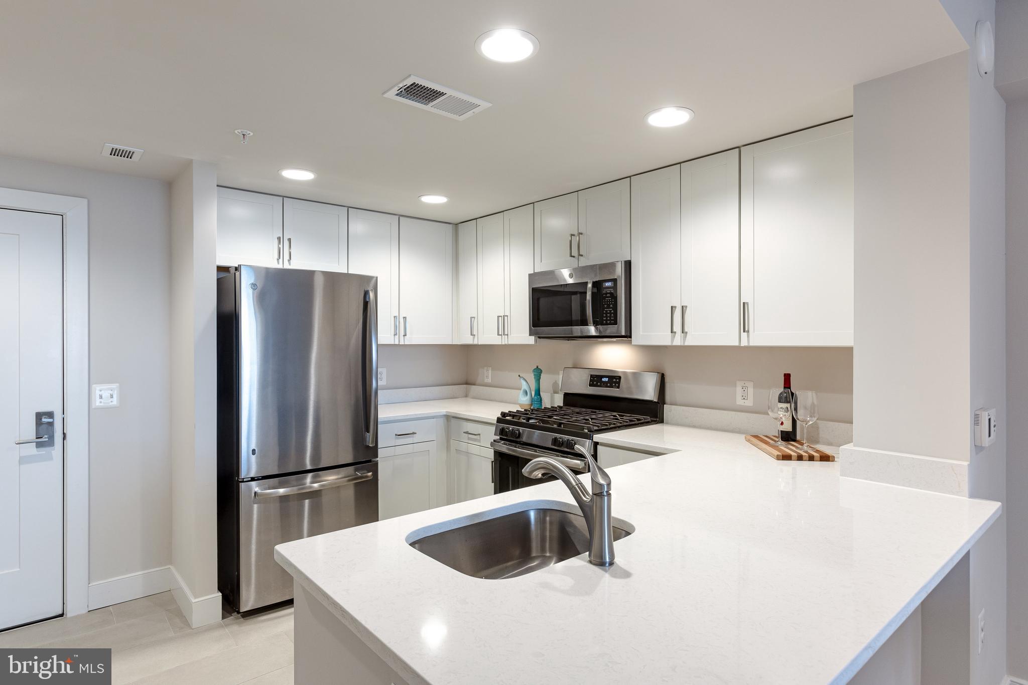 50 Florida Ave NE #301