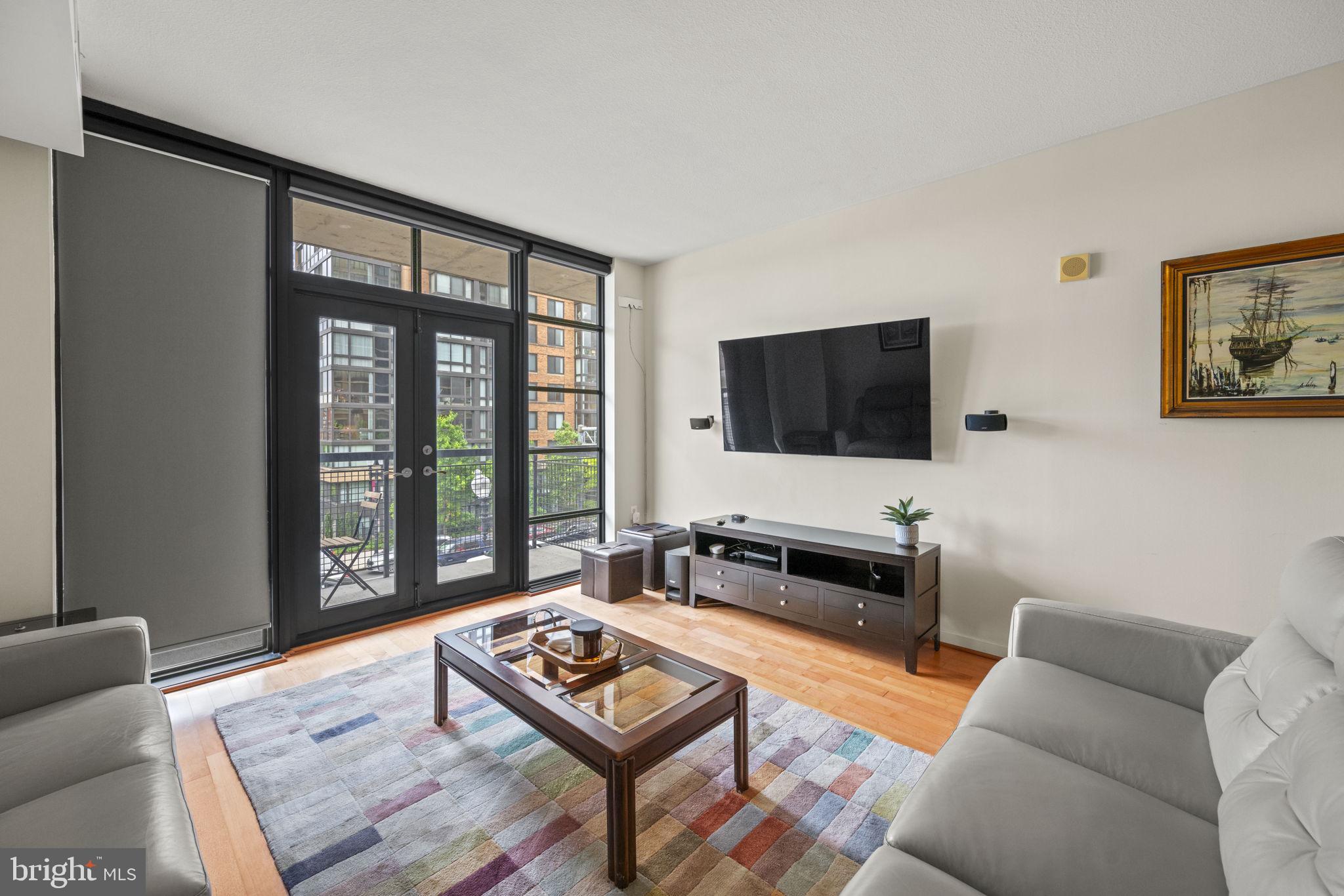 437 New York Ave NW #324