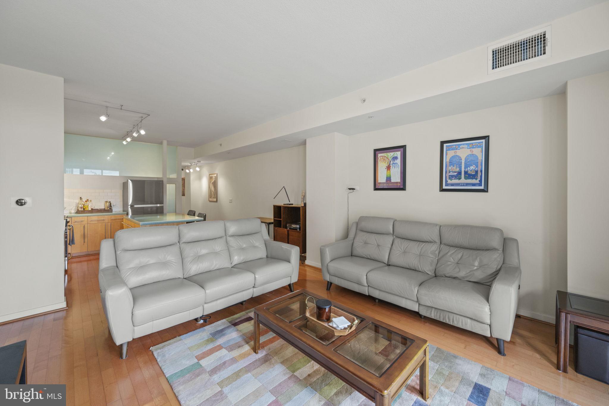 437 New York Ave NW #324