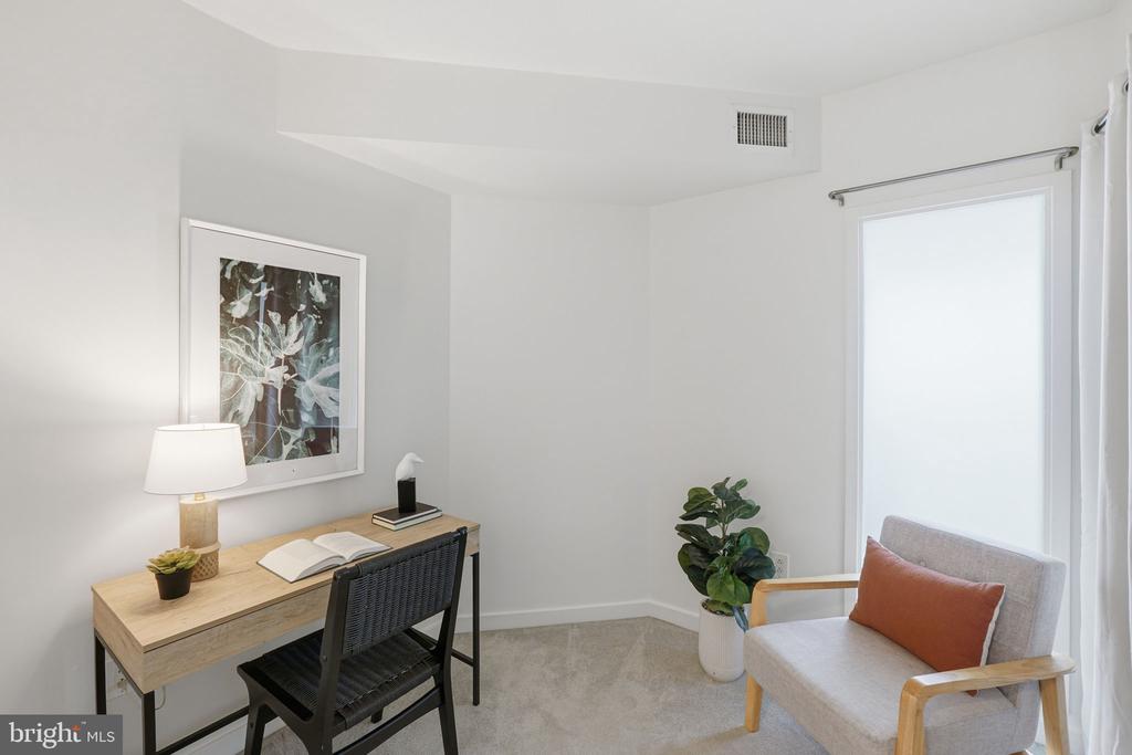 475 K STREET NW Unit: 710