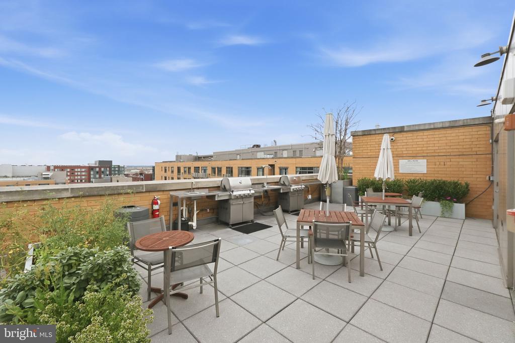 475 K STREET NW Unit: 710