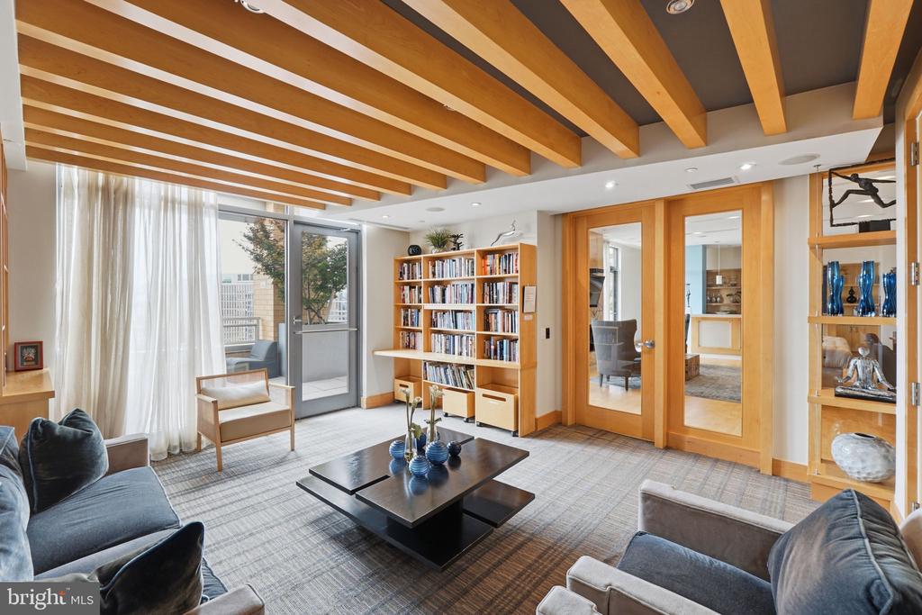 475 K STREET NW Unit: 710