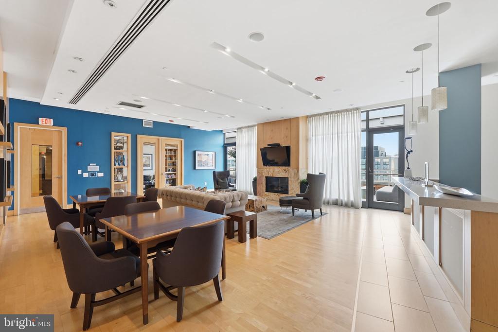 475 K STREET NW Unit: 710