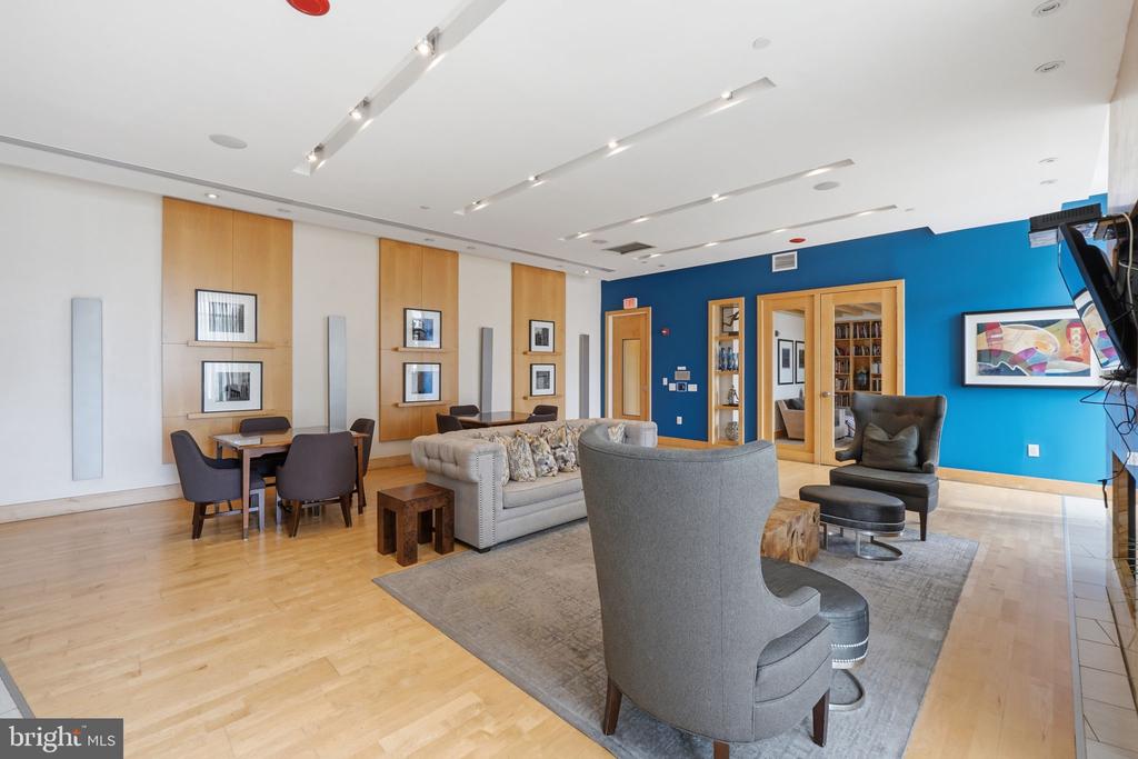 475 K STREET NW Unit: 710