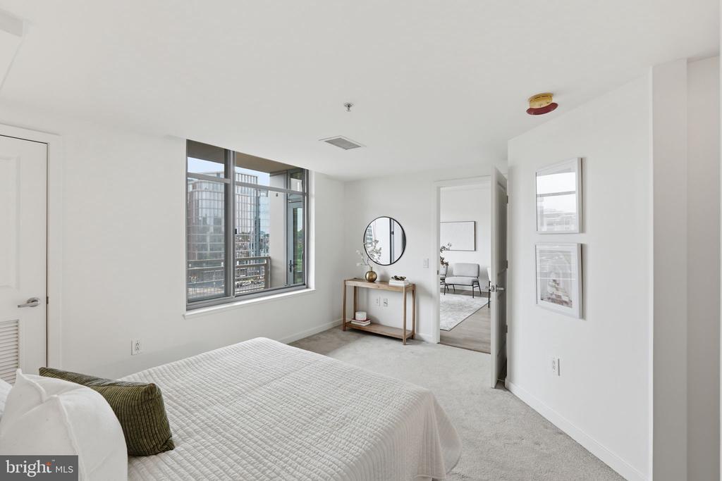 475 K STREET NW Unit: 710