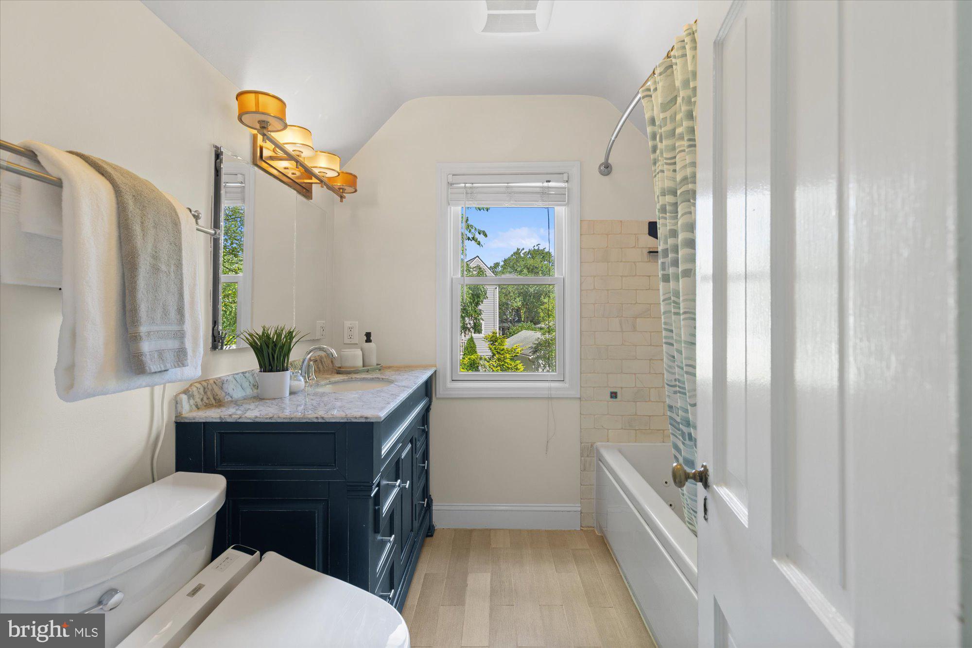 6115 WASHINGTON BOULEVARD