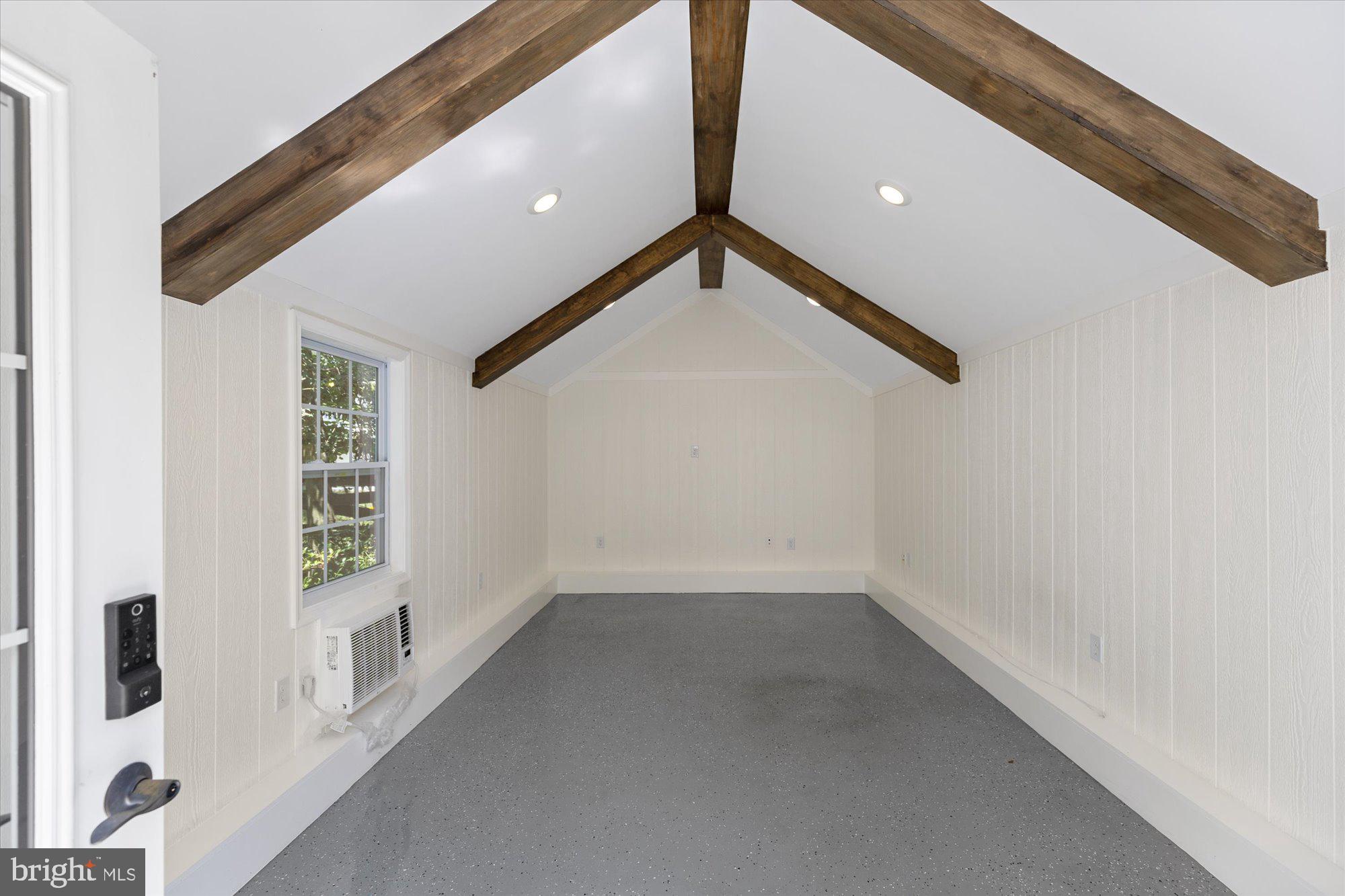 6115 WASHINGTON BOULEVARD