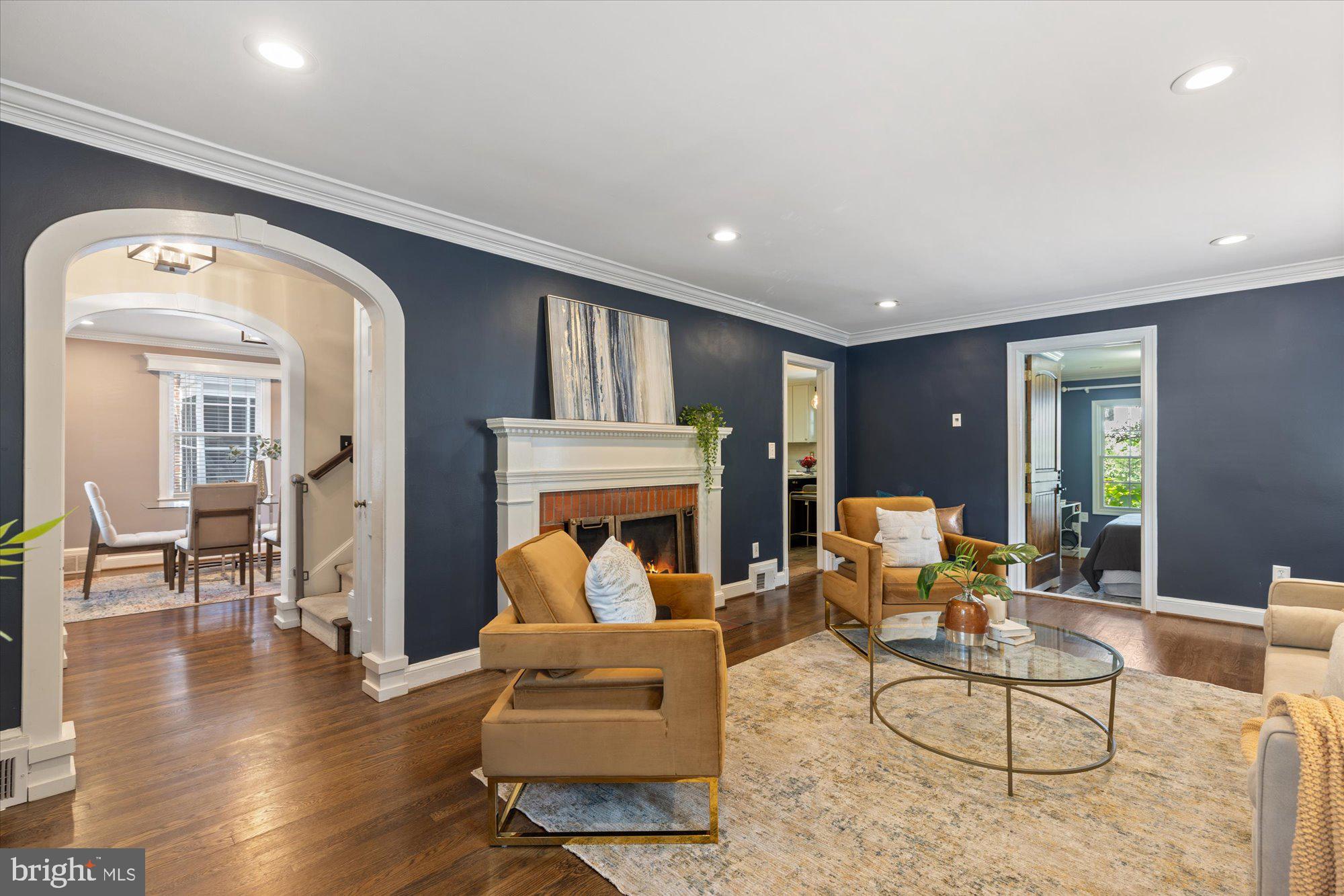 6115 WASHINGTON BOULEVARD