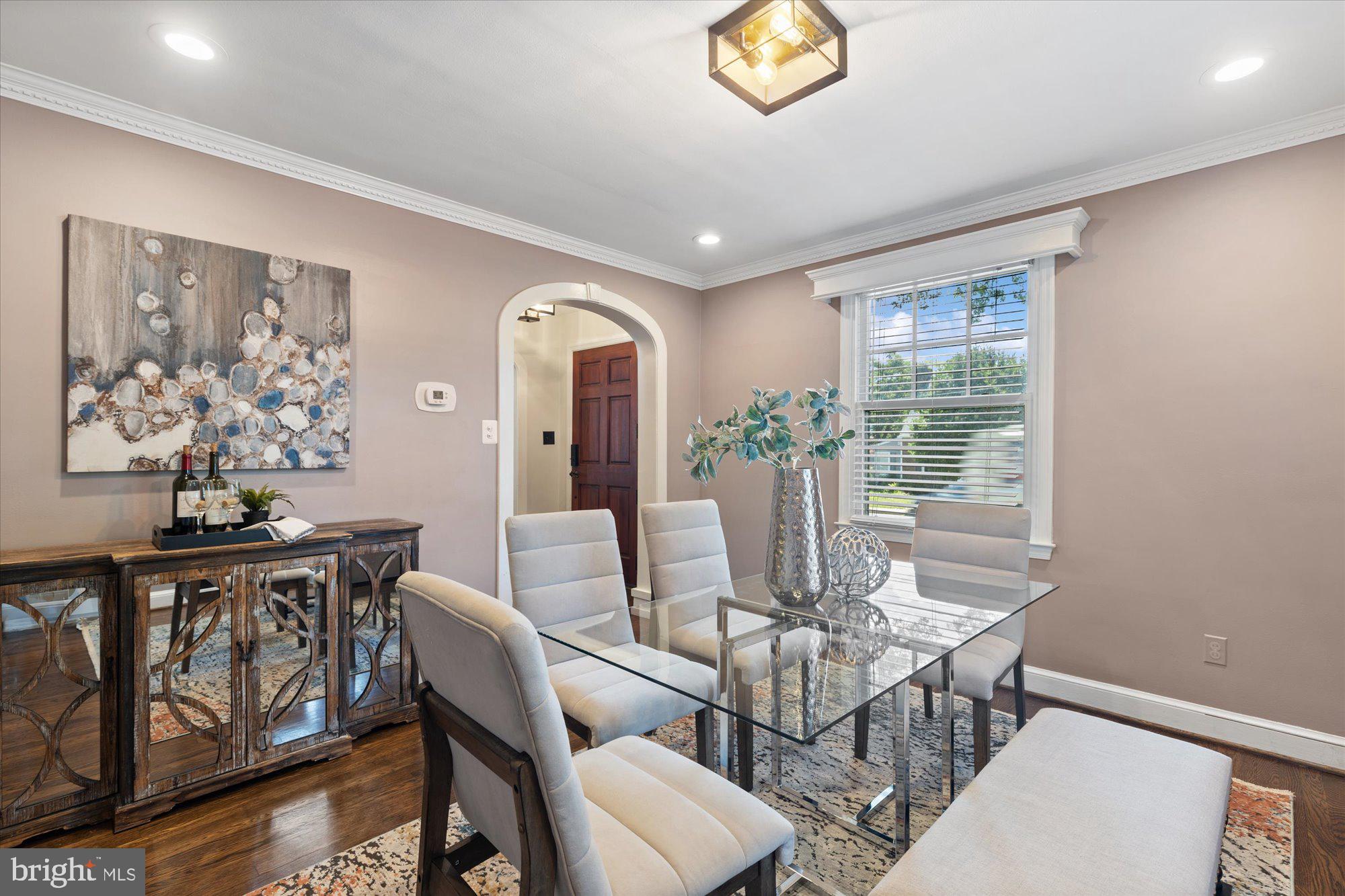 6115 WASHINGTON BOULEVARD