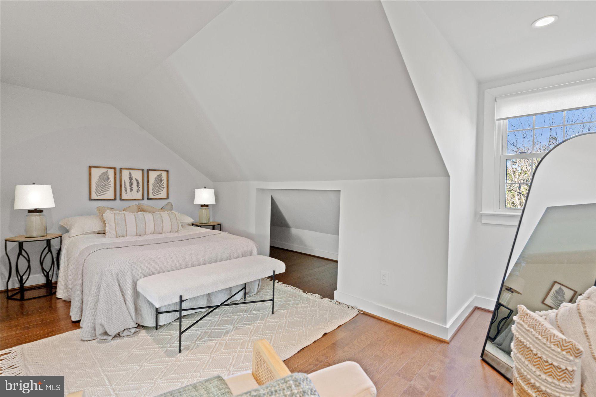 3361 S WAKEFIELD STREET B1