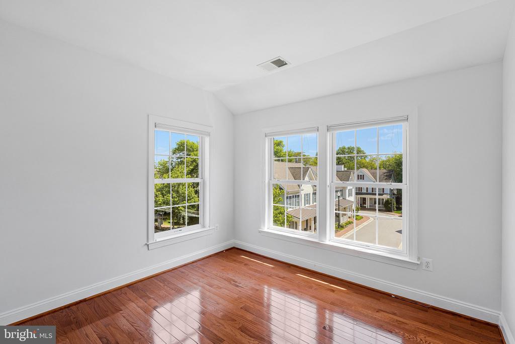 3501 13TH STREET S