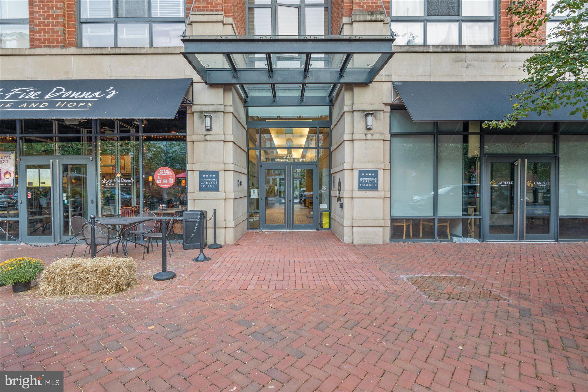 520 John Carlyle St #331