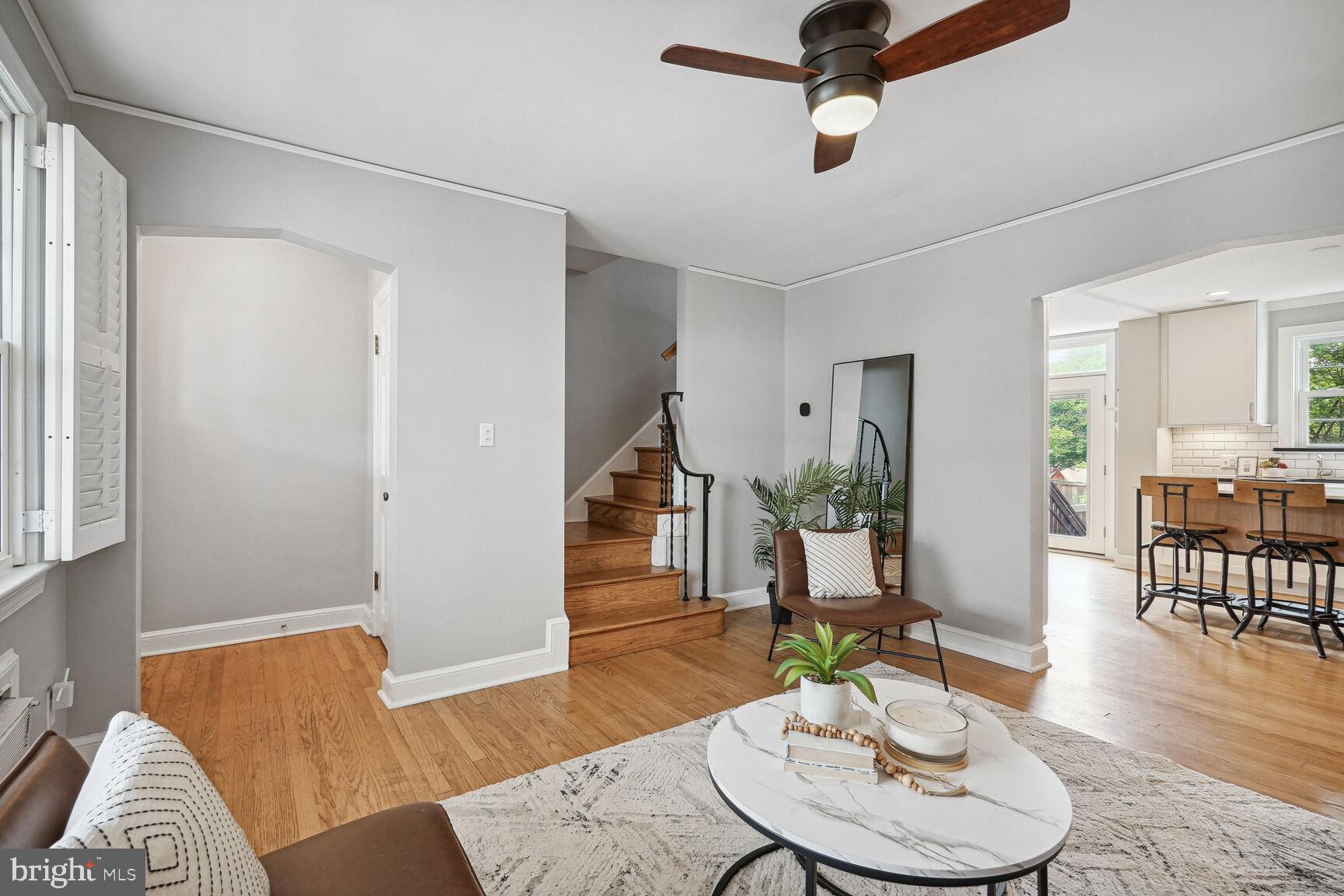235 E Monroe Ave