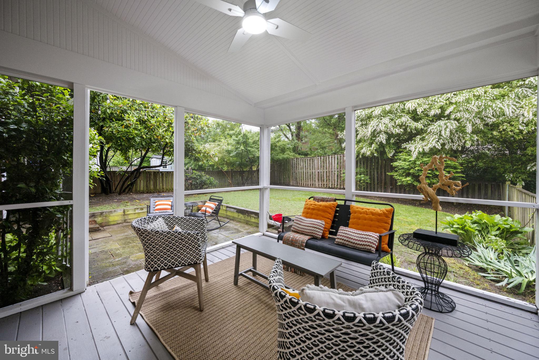 123 Moncure Dr