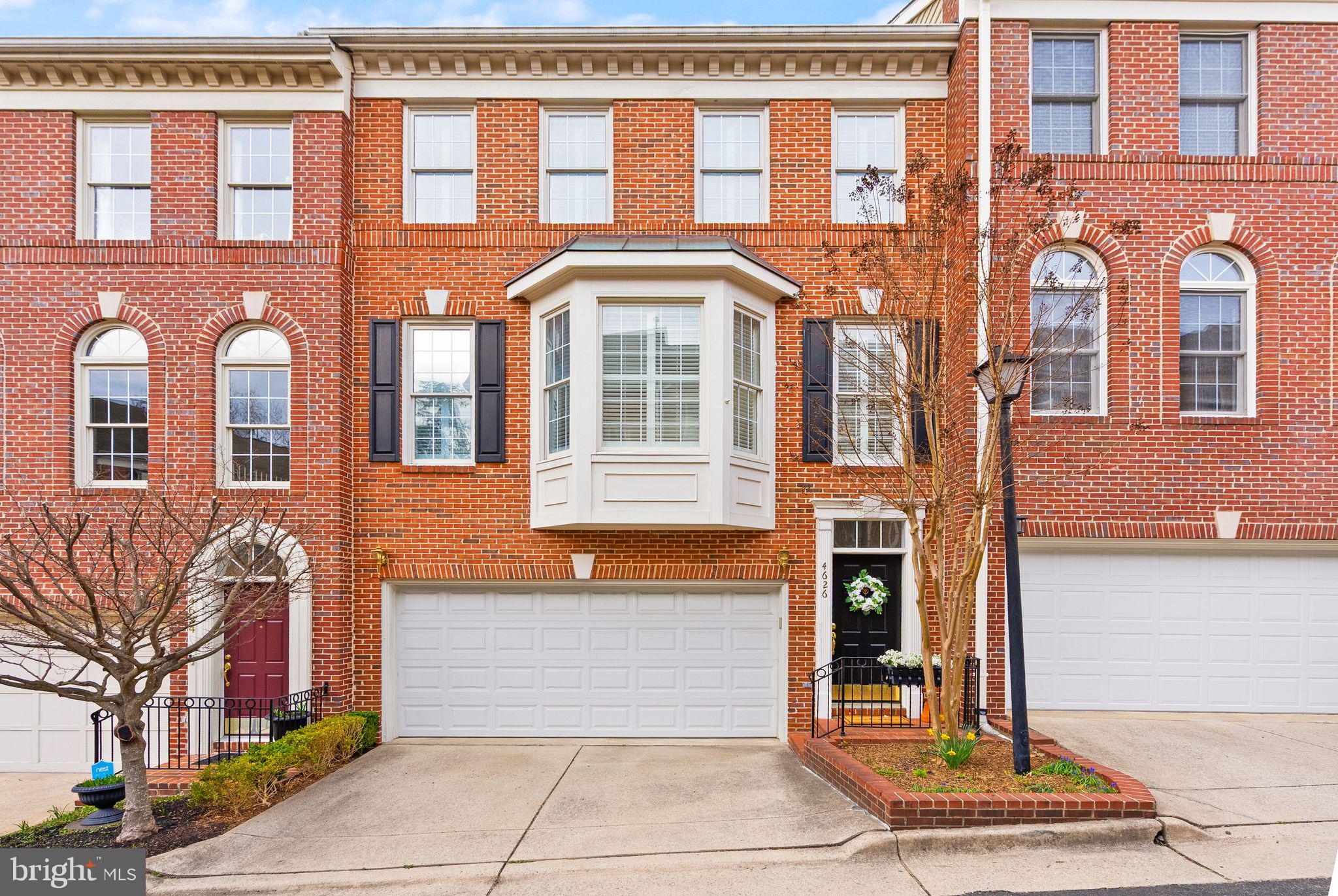 4626 Knight Pl