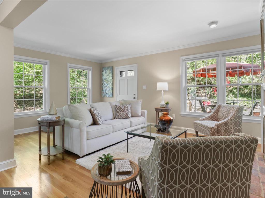 59 W DEL RAY AVENUE
