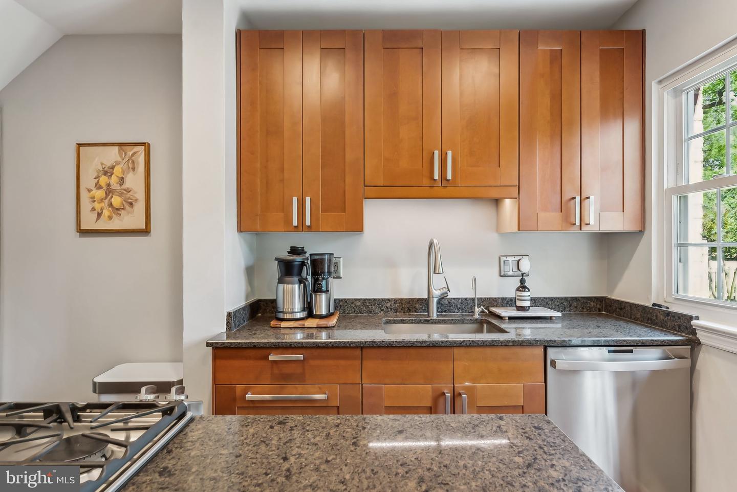 13 E Mason Ave