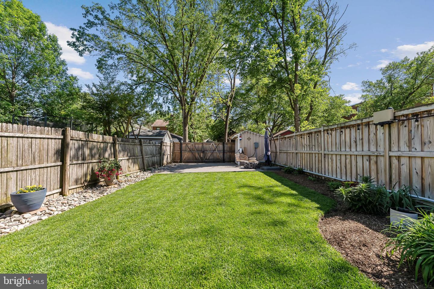 13 E Mason Ave