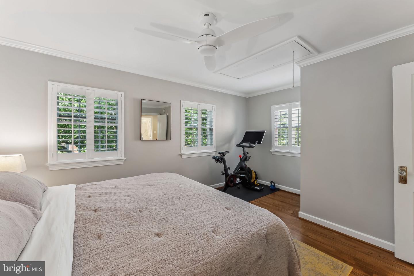 13 E Mason Ave