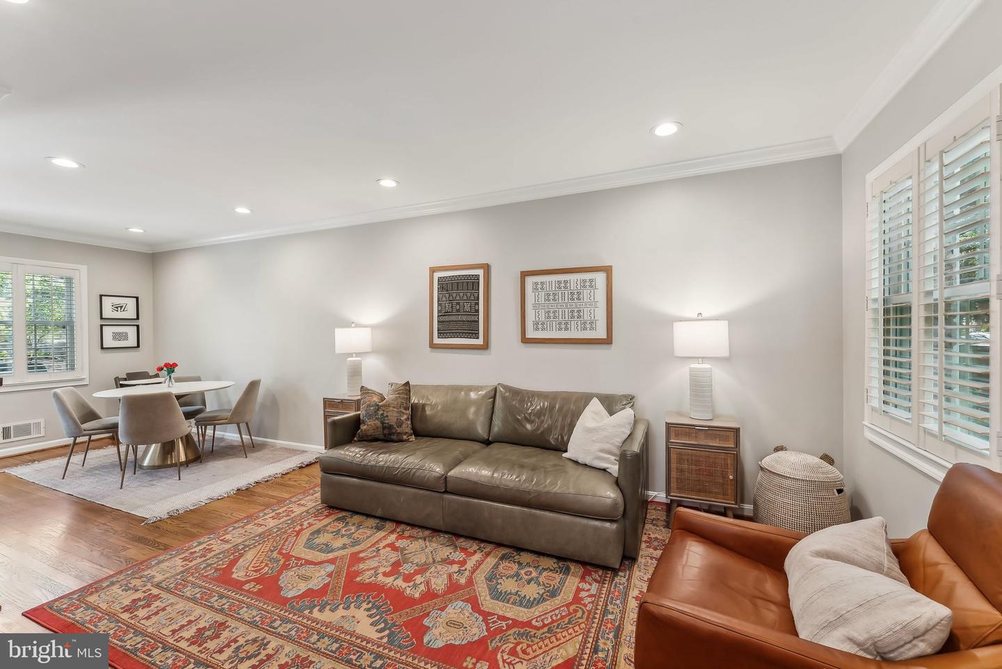13 E Mason Ave