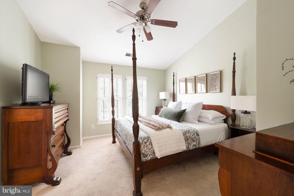 1407 ARGALL PLACE