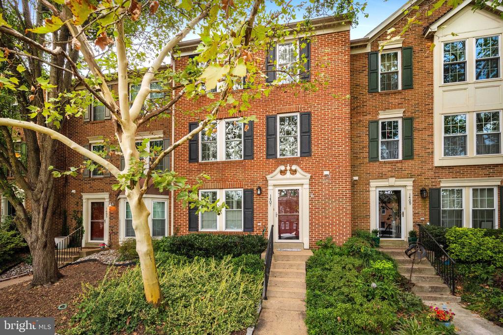1407 ARGALL PLACE
