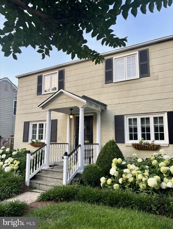 2609 DAVIS AVE.