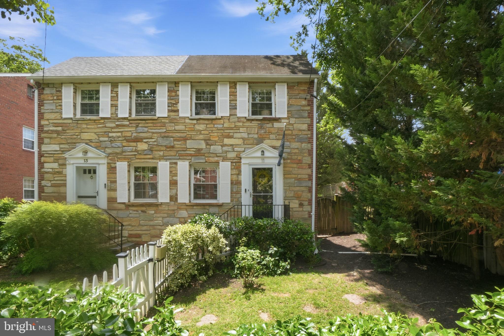 11 E MASON AVENUE