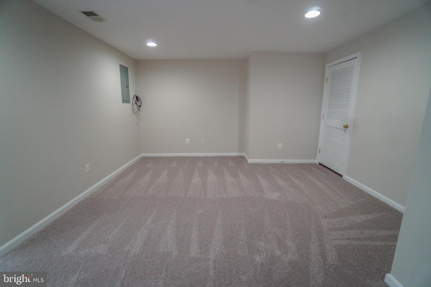 3309 Beechcliff Dr