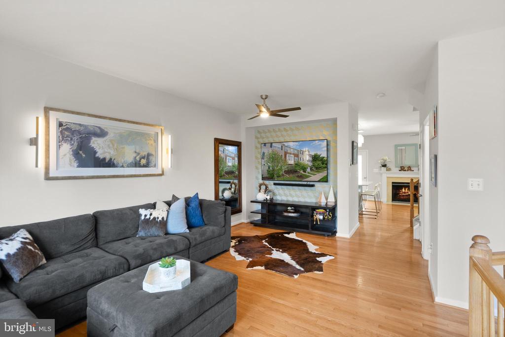 4610 Odessa Dr