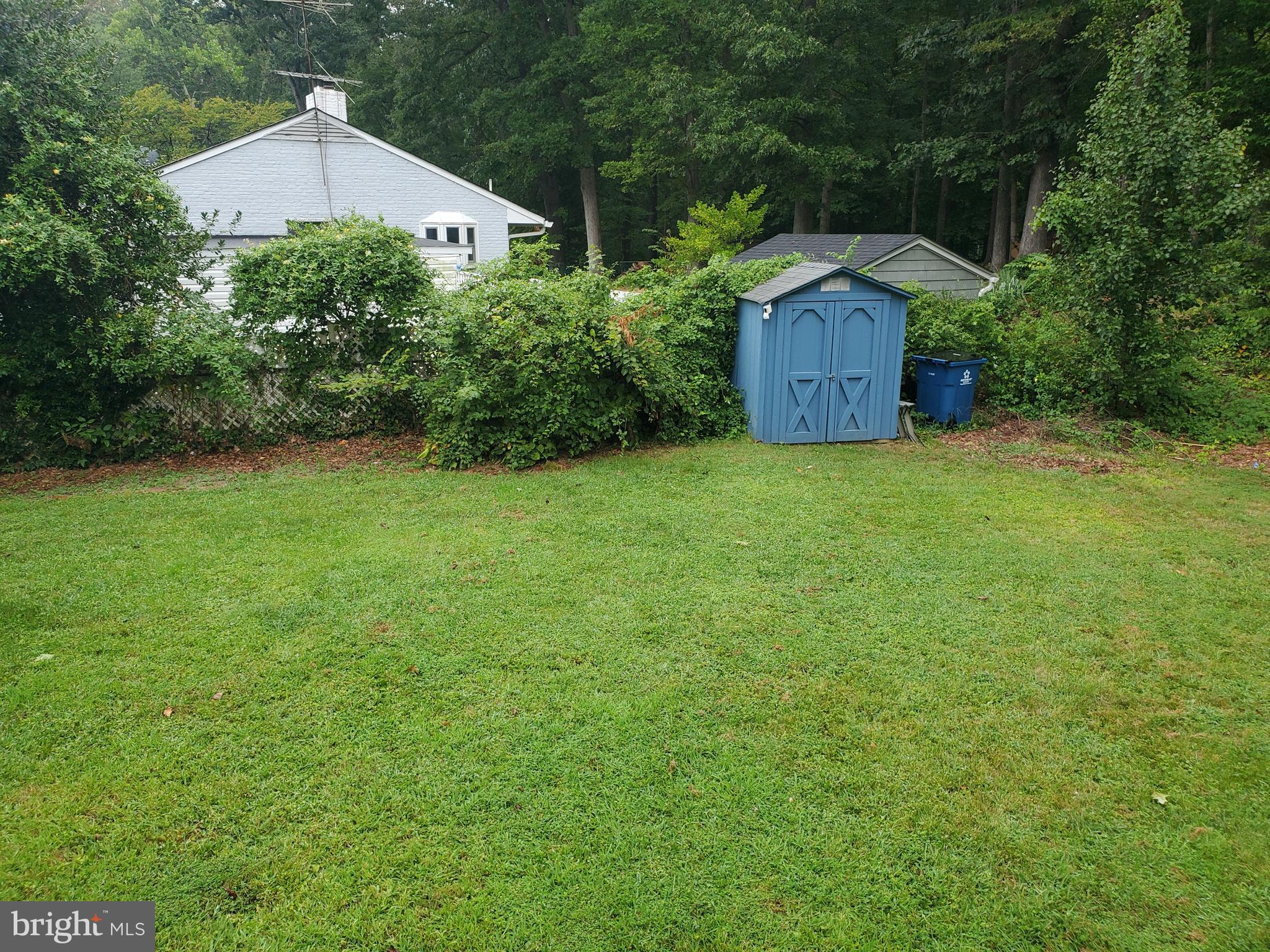 7010 LEESVILLE BOULEVARD